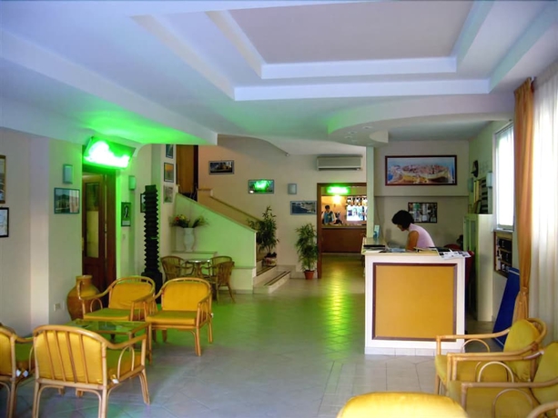 Imagen de los interiores del Hotel Virgilio, Tropea. Foto 13