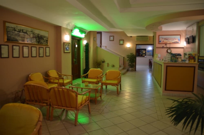 Imagen de los interiores del Hotel Virgilio, Tropea. Foto 16