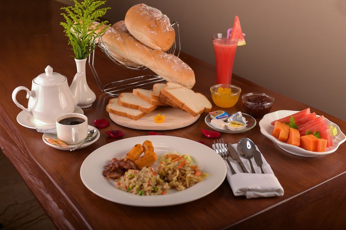 Imagen del bar/restaurante del Hotel Virgin Beach. Foto 7