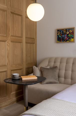 Imagen de la habitación del Hotel Virgin Edinburgh. Foto 15