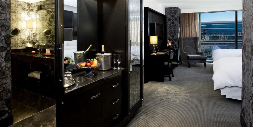 Imagen de la habitación del Hotel Virgin Hotels Las Vegas, Curio Collection By Hilton. Foto 9