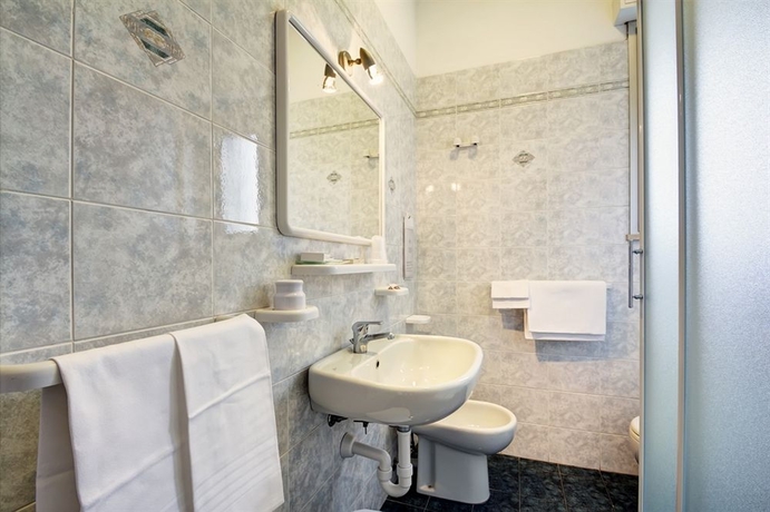 Imagen de la habitación del Hotel Virginia, Diano Marina. Foto 8