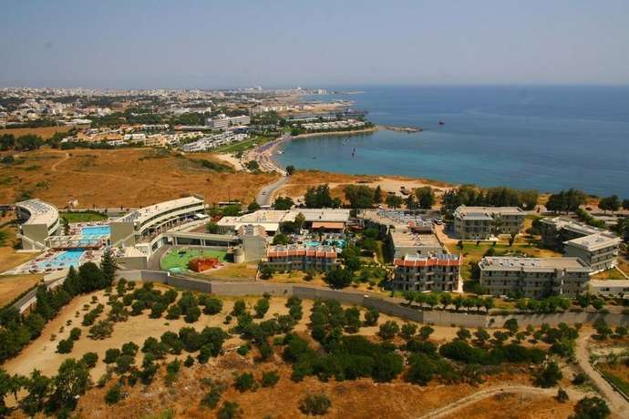 Imagen general del Hotel Virginia Family Suites. Foto 8