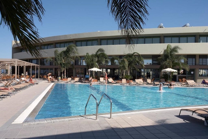 Imagen general del Hotel Virginia Family Suites. Foto 12