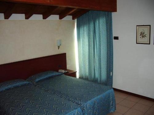 Imagen de la habitación del Hotel Virginia, Garda. Foto 8