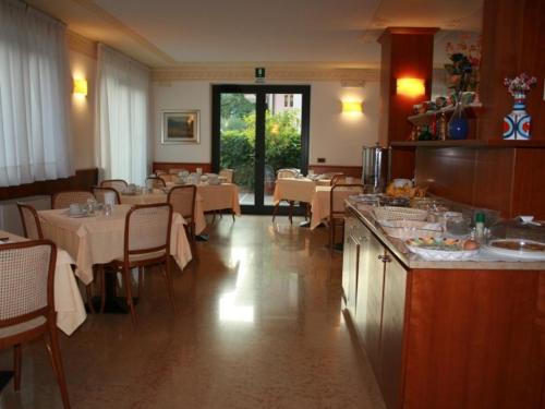 Imagen general del Hotel Virginia, Garda. Foto 3