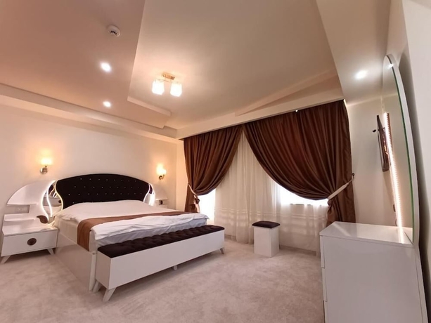 Imagen de la habitación del Hotel Virginia Gardens. Foto 3