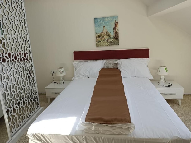 Imagen de la habitación del Hotel Virginia Gardens. Foto 4