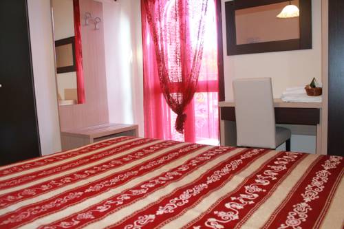 Imagen de la habitación del Hotel Virginia, Massa. Foto 4