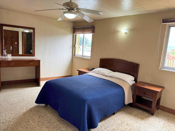 Imagen de la habitación del Hotel Virginia, Oaxaca de Ju&aacute;rez. Foto 3