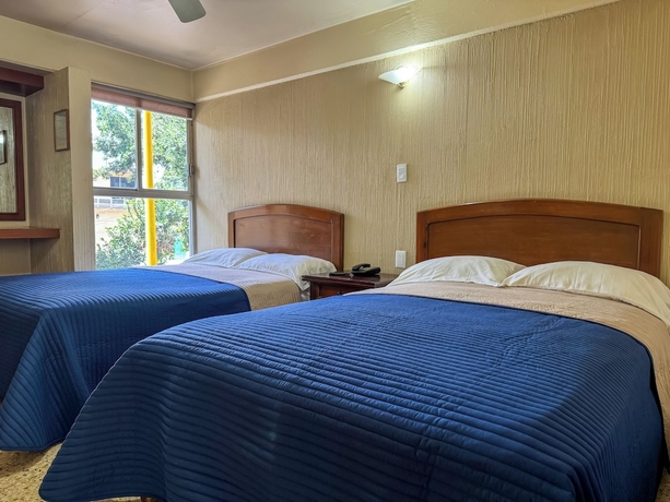 Imagen de la habitación del Hotel Virginia, Oaxaca de Ju&aacute;rez. Foto 7
