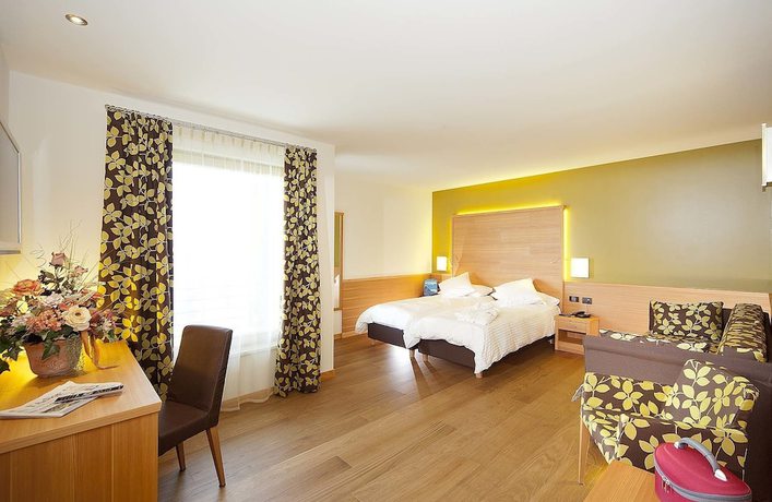 Imagen de la habitación del Hotel Viridis, Novella. Foto 13