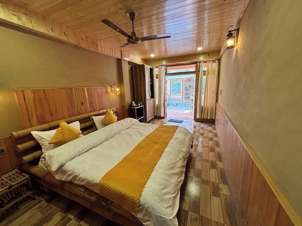 Imagen de la habitación del Hotel Virman Riverside Resort. Foto 8