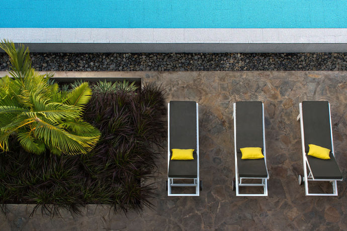 Imagen de los exteriores del Hotel Viroth's. Foto 8