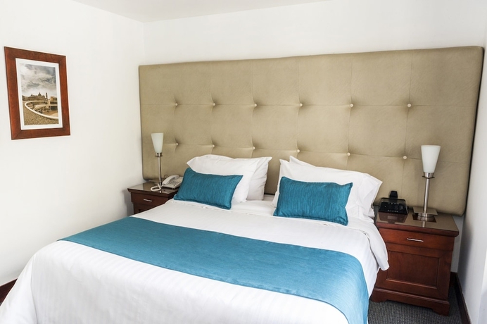 Imagen de la habitación del Hotel Virrey Park. Foto 12