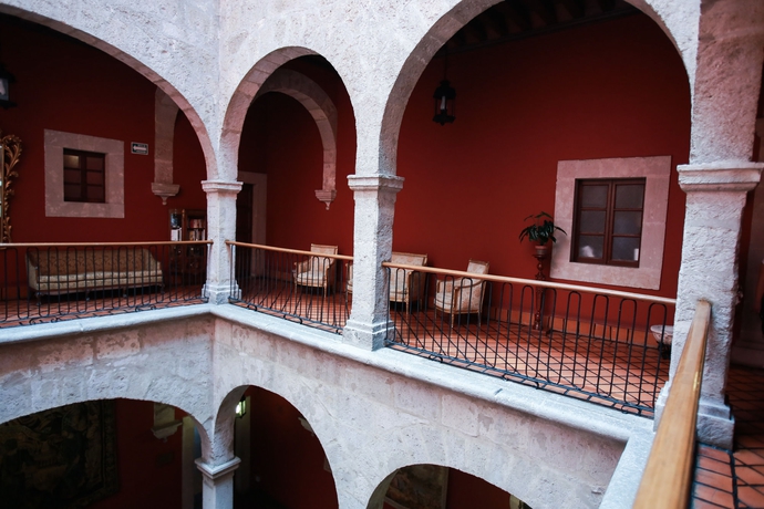 Imagen de los interiores del Hotel Virrey de Mendoza. Foto 12