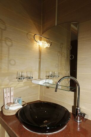 Imagen de la habitación del Hotel Virtue Highland. Foto 14