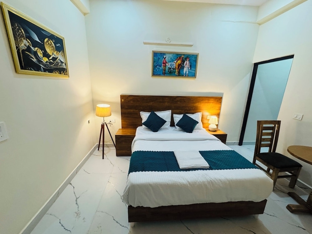 Imagen de la habitación del Hotel Virtus NewlyBuilt Greater Noida. Foto 9