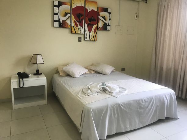 Imagen de la habitación del Hotel Viru Viru II. Foto 4