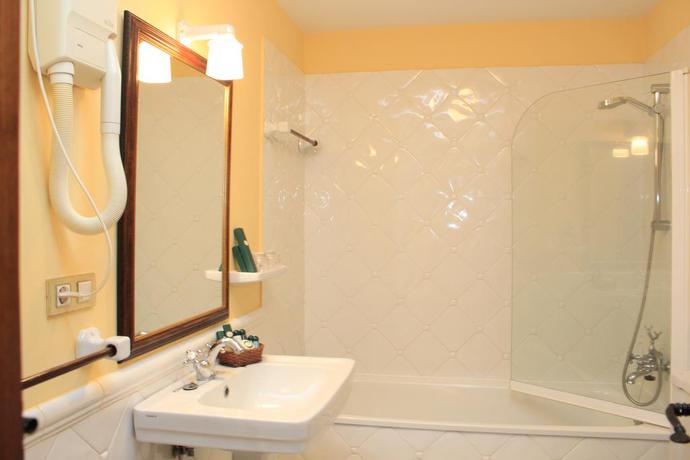 Imagen general del Hotel Virxe Da Cerca By Pousadas De Compostela. Foto 6