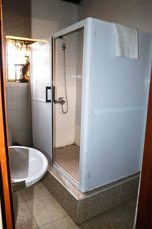 Imagen de la habitación del Hotel Vis-A-Vis. Foto 9