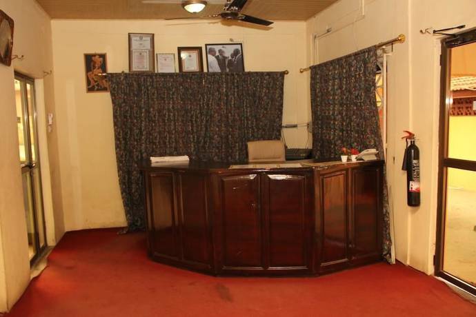 Imagen de los interiores del Hotel Vis-A-Vis. Foto 18