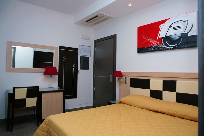 Imagen de la habitación del Hotel Visagi. Foto 3