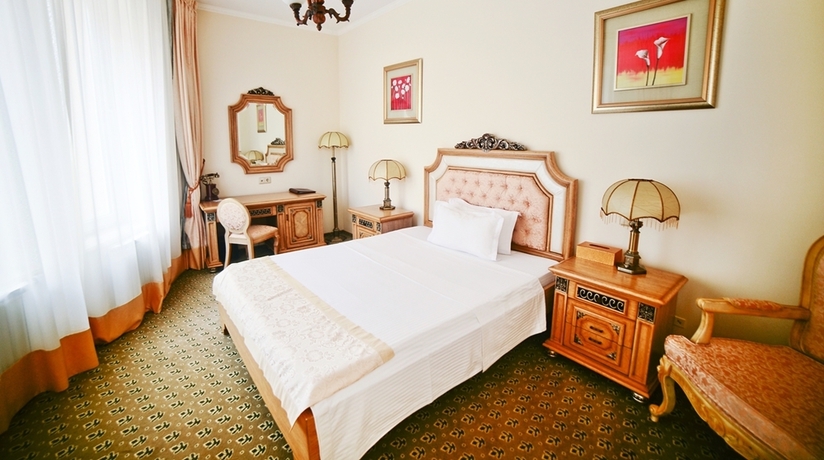 Imagen de la habitación del Hotel Visak. Foto 1