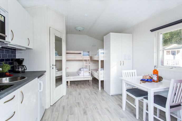 Imagen de la habitación del Hotel Visby Strandby. Foto 18