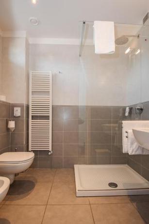 Imagen de la habitación del Hotel Vischi. Foto 4