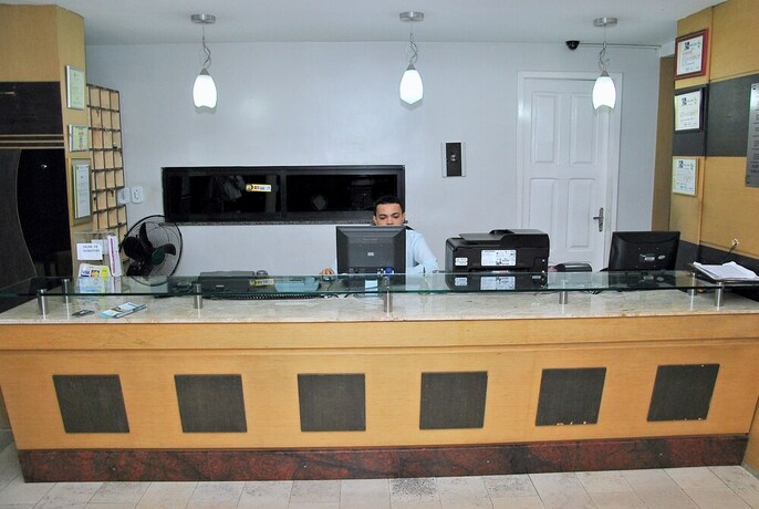 Imagen de los interiores del Hotel Visconde. Foto 33