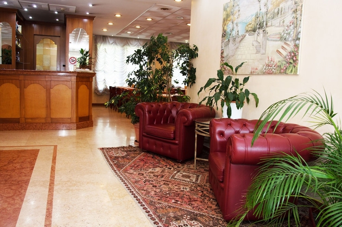 Imagen de los interiores del Hotel Visconti. Foto 17