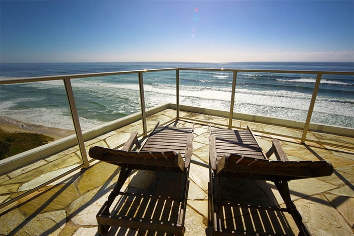 Imagen general del Hotel Viscount On The Beach. Foto 1
