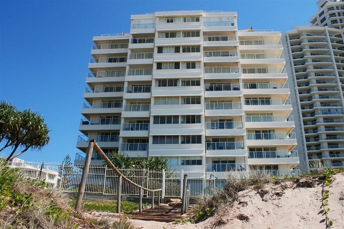 Imagen general del Hotel Viscount On The Beach. Foto 2