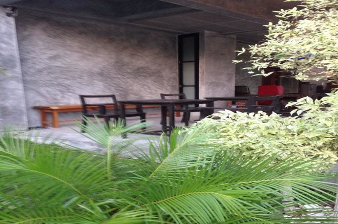 Imagen de los interiores del Hotel Vish and Cafe. Foto 6