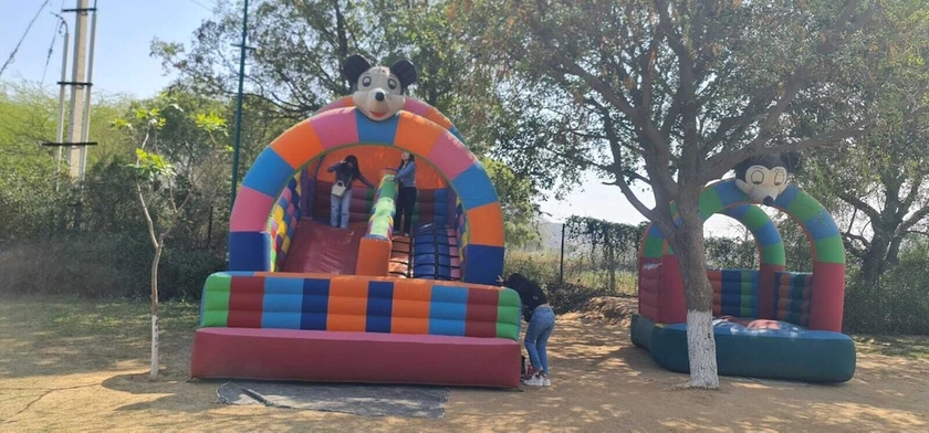 Imagen general del Hotel Vishalgarh Farms. Foto 11