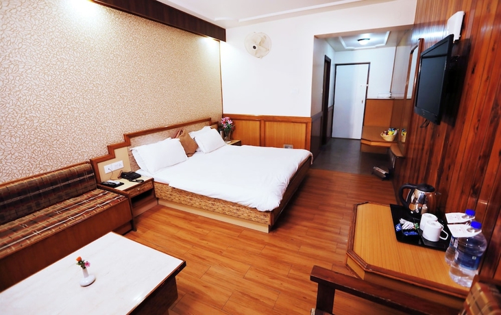 Imagen de la habitación del Hotel Vishnu Palace. Foto 9