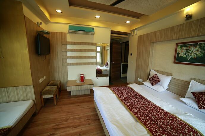 Imagen de la habitación del Hotel Vishram Mount Abu. Foto 8