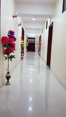Imagen de los interiores del Hotel Vishwa. Foto 15