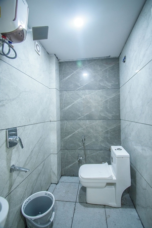 Imagen de la habitación del Hotel Vishwas Lok. Foto 13