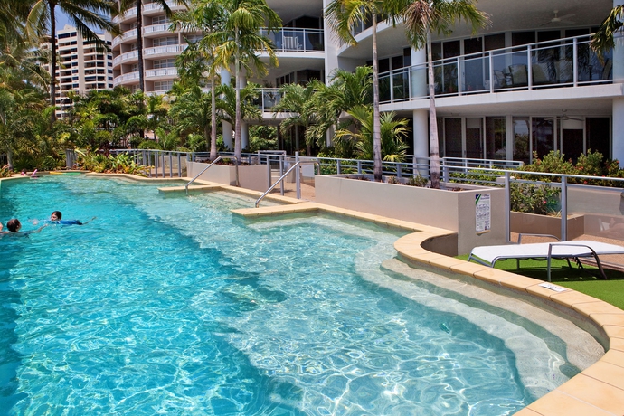 Imagen de la piscina del Hotel Vision Apartments, Cairns. Foto 15