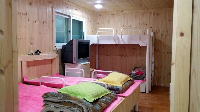 Imagen de la habitación del Hotel Vision House. Foto 7