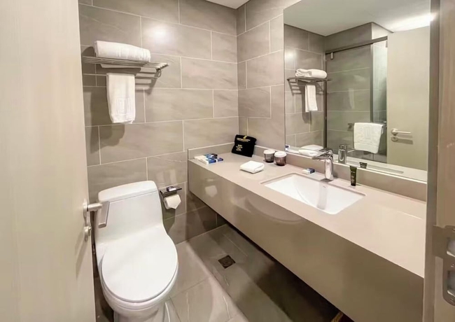 Imagen de la habitación del Hotel Vision Plaza Shahe Intl. Cultural Center. Foto 12