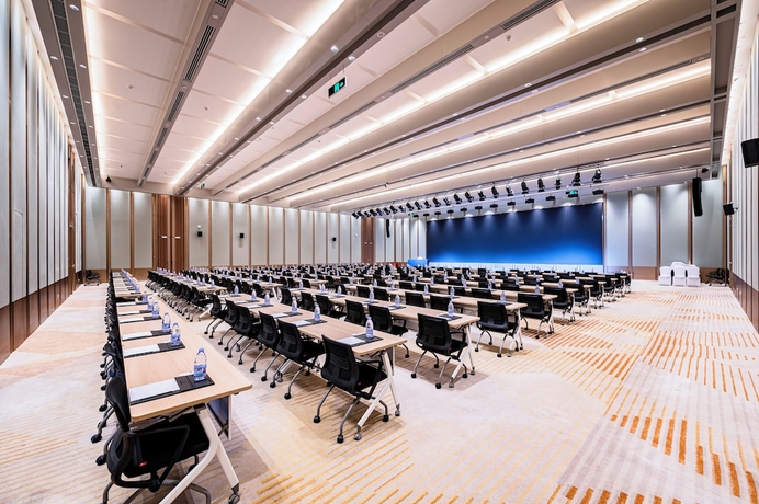 Imagen de los interiores del Hotel Vision Plaza Shahe Intl. Cultural Center. Foto 16