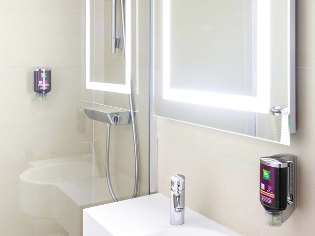 Imagen de la habitación del Hotel Visionapartments Geneva Gare. Foto 15