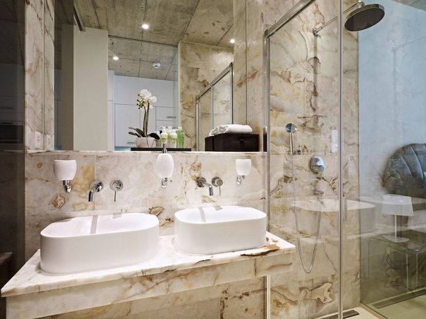 Imagen de la piscina del Hotel Visionapartments Zurich Wolframplatz. Foto 15