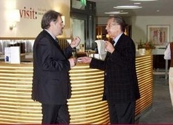 Imagen de los interiores del Hotel Visit Hotel. Foto 6