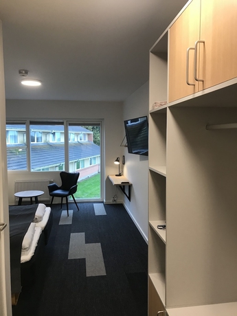 Imagen de la habitación del Hotel Vissenbjerg Storkro. Foto 7