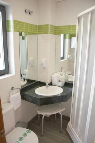 Imagen de la habitación del Hotel Vista Al Sol. Foto 10