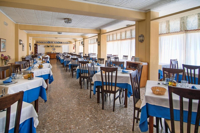 Imagen del bar/restaurante del Hotel Vista Alegre, Benicasim. Foto 2